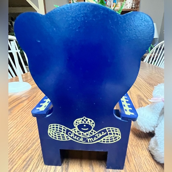 Muffy Vanderbear checkmates chair - Picture 3 of 4